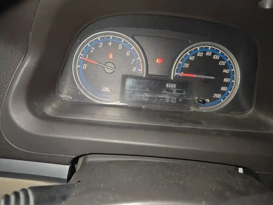 Baojun 730 2014 2014 1.5L Manual Standard 7-seater