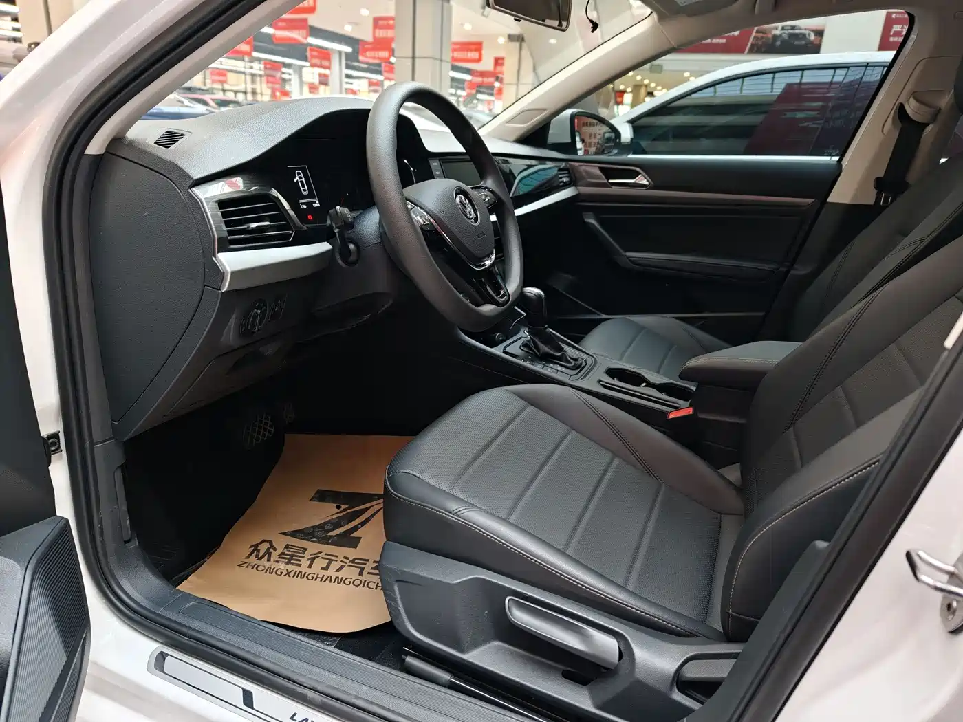 Volkswagen Lavida 2019 1.5L Auto Vision Edition China VI фото 5