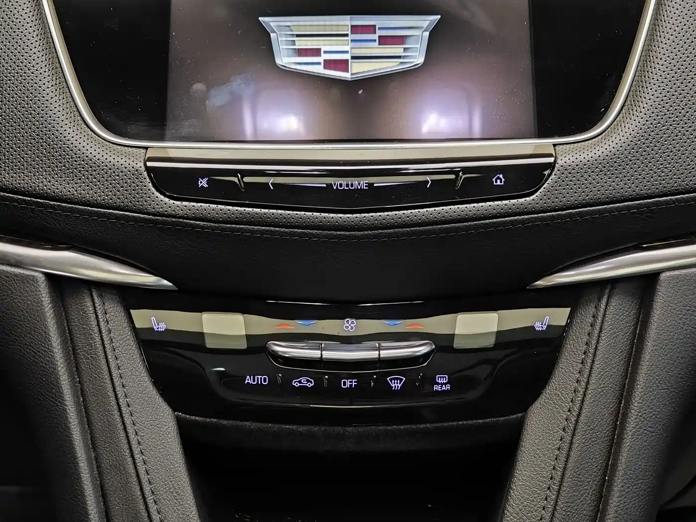 Cadillac XT5 2018 28T 4WD Luxury фото 18