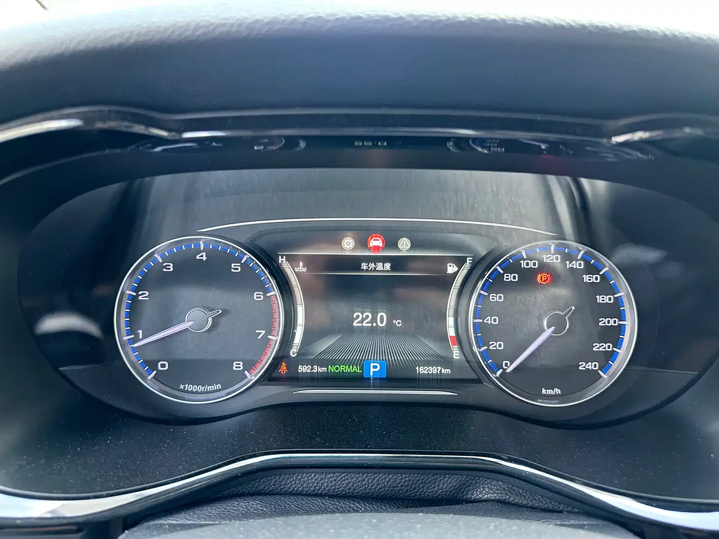 GAC Trumpchi Trumpchi M8 2018 320T Exclusive Edition фото 10
