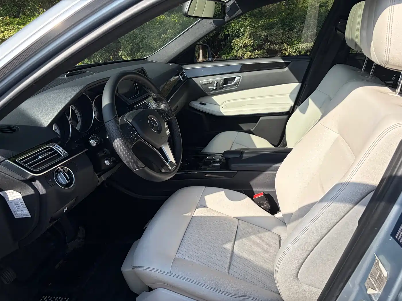 Mercedes-Benz E-Class 2014 Facelift E 260 L Sport фото 8
