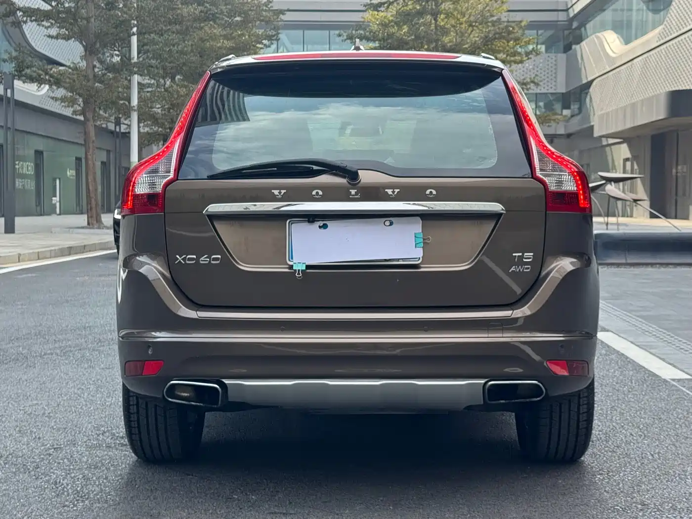 Фото 31 - Volvo XC60