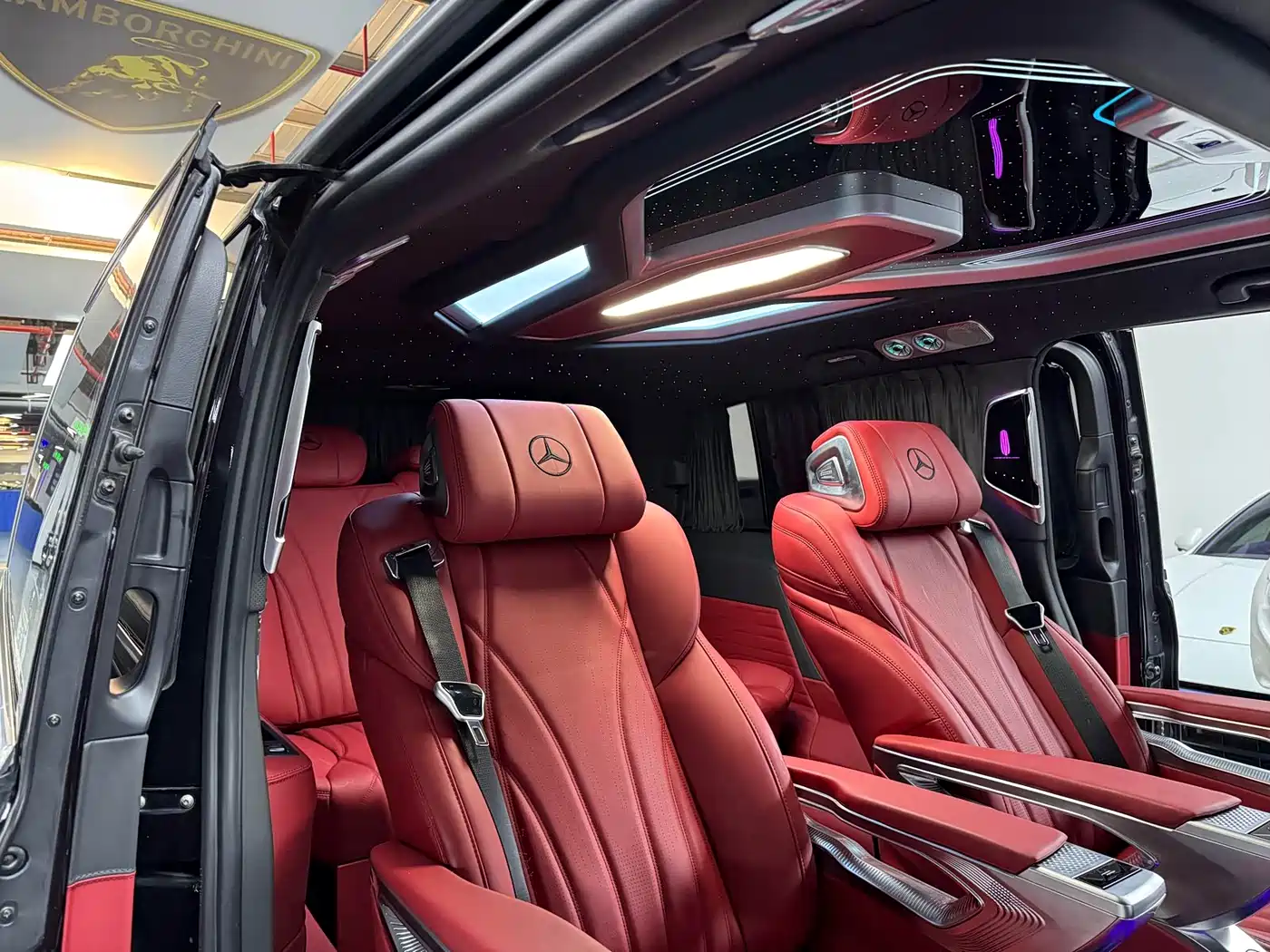 Mercedes-Benz Vito 2021 2.0T Business Edition 7-seater фото 15