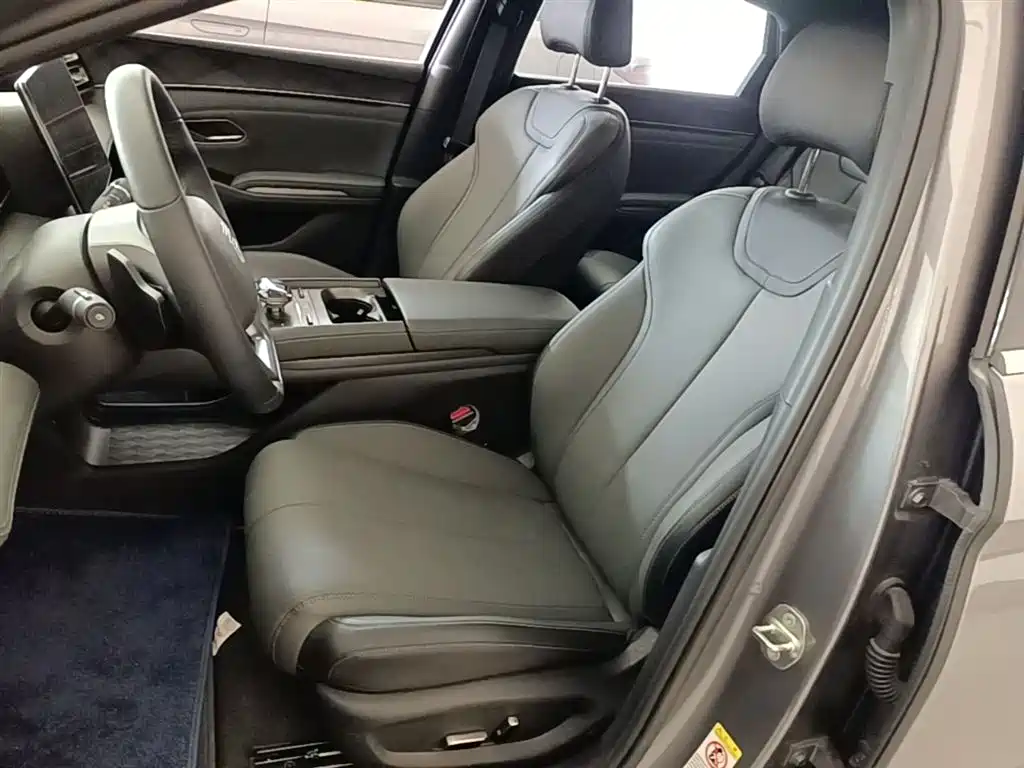 BYD Qin L 2025 DM-i Smart Drive Edition 120KM Surpassing фото 15
