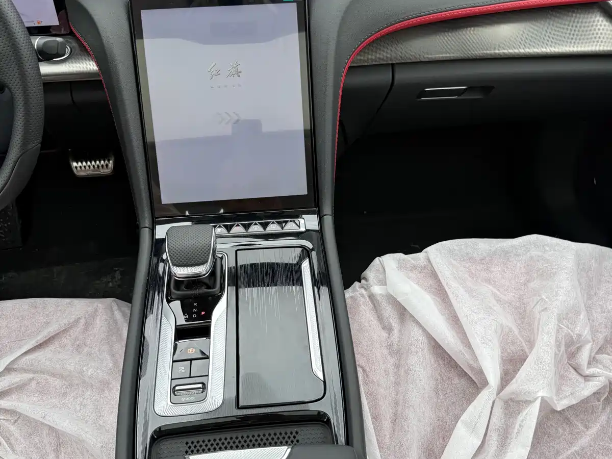 Hongqi H6 2025 Model 2.0T Beauty Edition фото 13