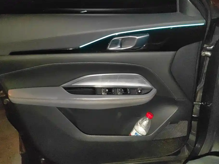 CHANGAN CHANGAN AUCHAN Z6 NEW ENERGY