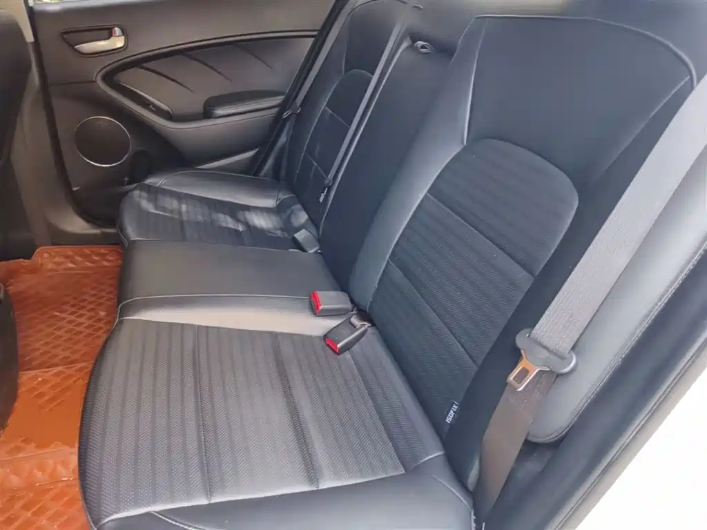 Kia K3 2017 1.6L Automatic 15th Anniversary Special GLS фото 17