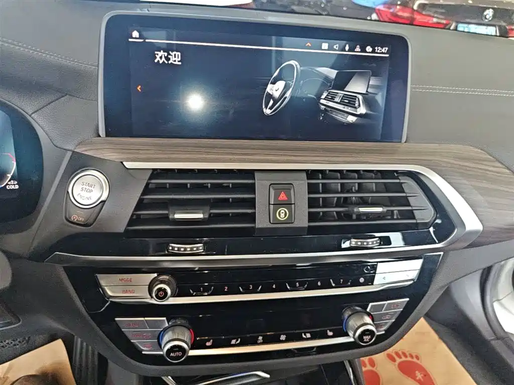 BMW X3 2021 xDrive28i Luxury Package фото 13