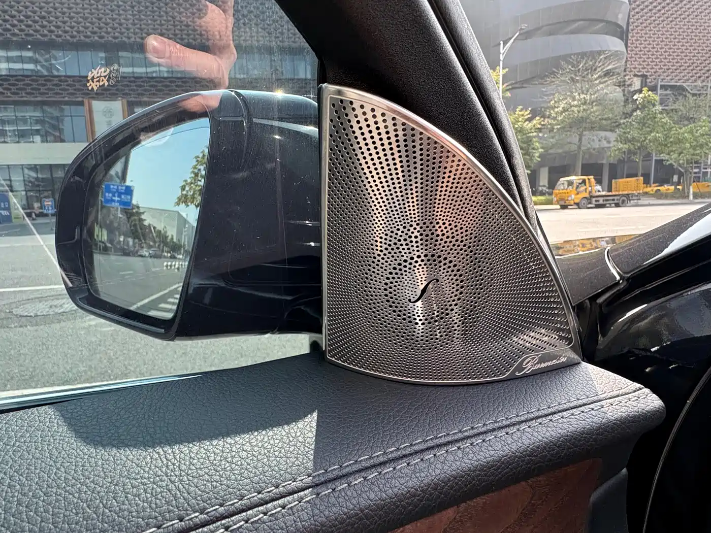 Mercedes-Benz E-Class 2019 Facelift E 300 L Luxury фото 6