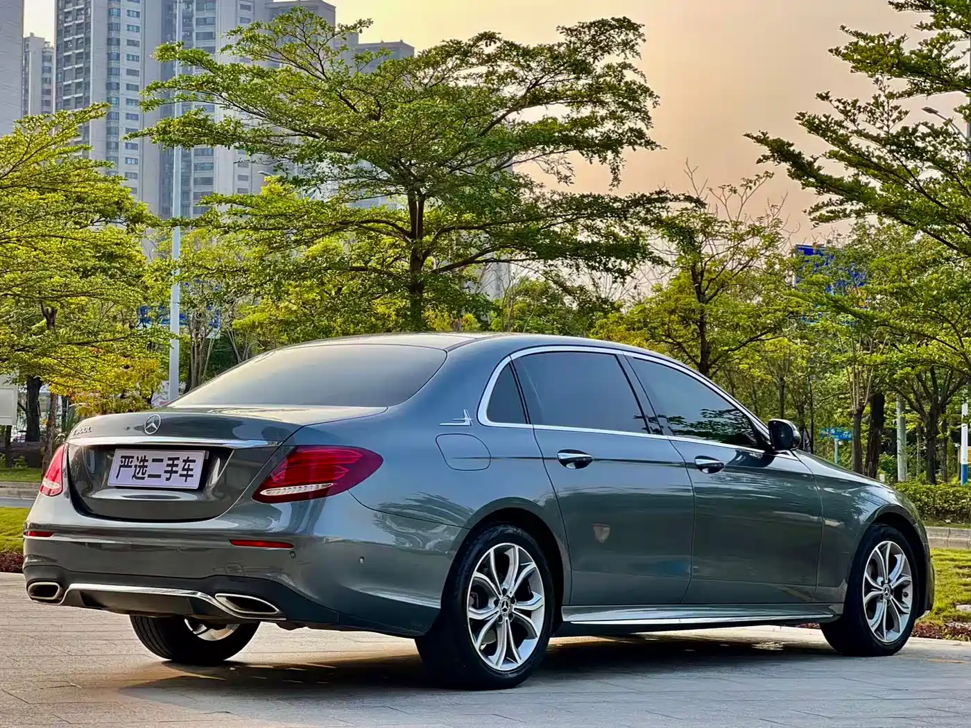Mercedes-Benz E-Class 2020 E 300 L Sport Fashion Model фото 9