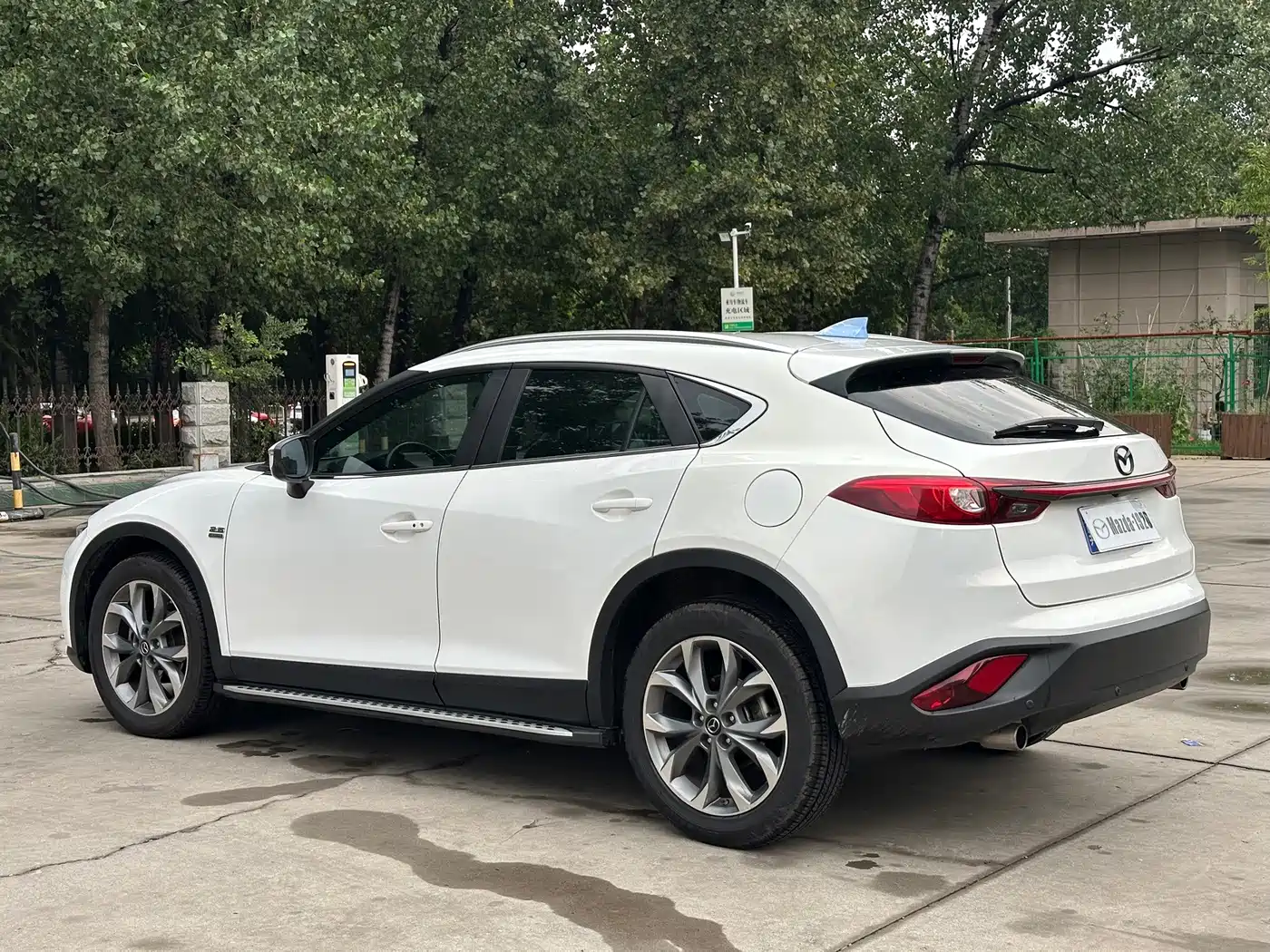 Photo 5 - Mazda CX-4
