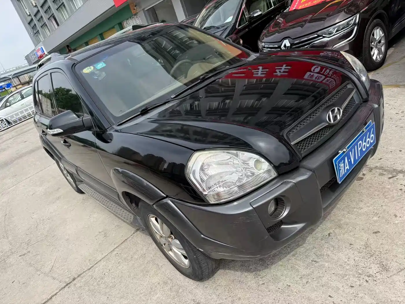 Hyundai Tucson 2009 2.0L Automatic 2WD Sunroof фото 3