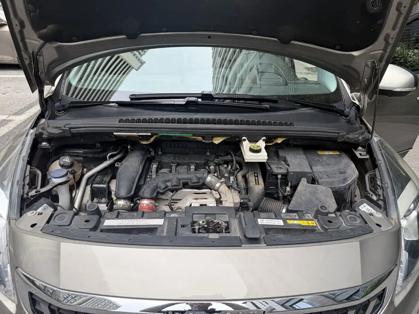 Фото 8 - Peugeot 3008