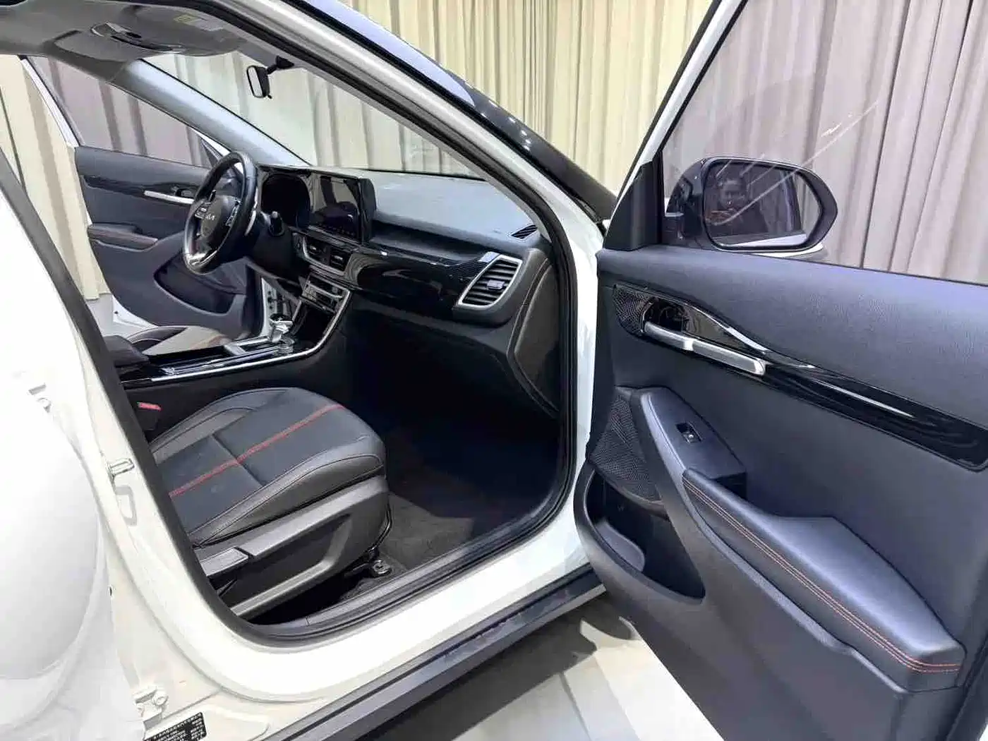 Kia KX3 Smart Run 2021 1.5L CVT Fashion Edition фото 10