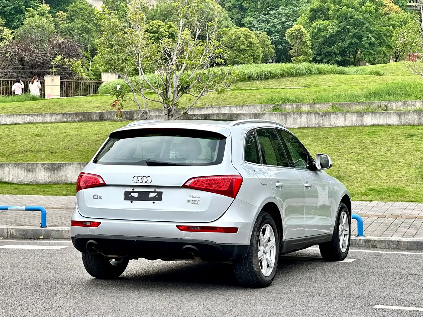 Audi Q5 2012 2.0TFSI Comfort фото 17