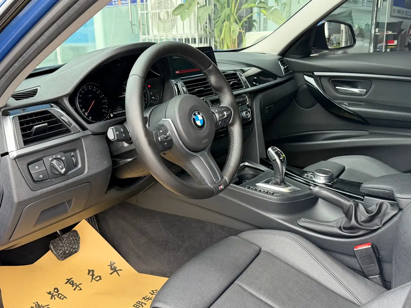 BMW 3 Series 2018 320Li Leading M Sport Package фото 8