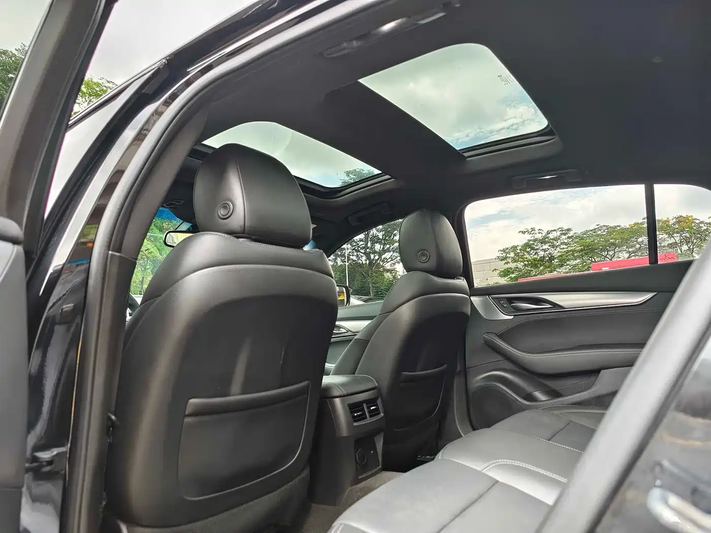Cadillac CT5 2023 28T Luxury Style (Standard Edition) фото 13