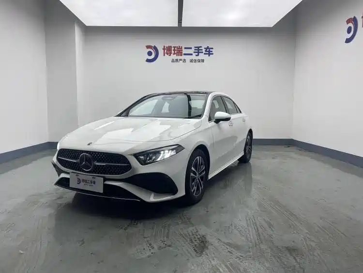 Mercedes-Benz A-Class 2023 A 200 L Dynamic