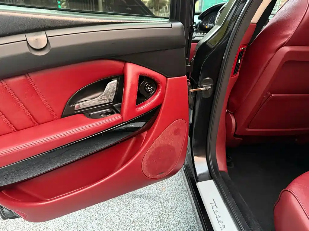 Maserati Quattroporte 2010 2010 4.7L Executive Edition