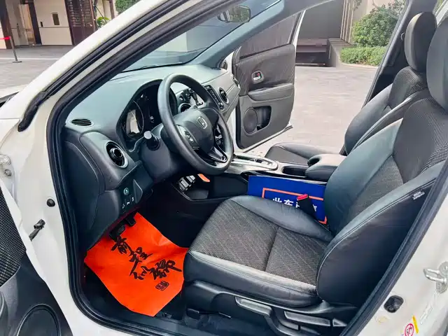 Honda XR-V 2015 1.8L EXi CVT Comfort — фото 4