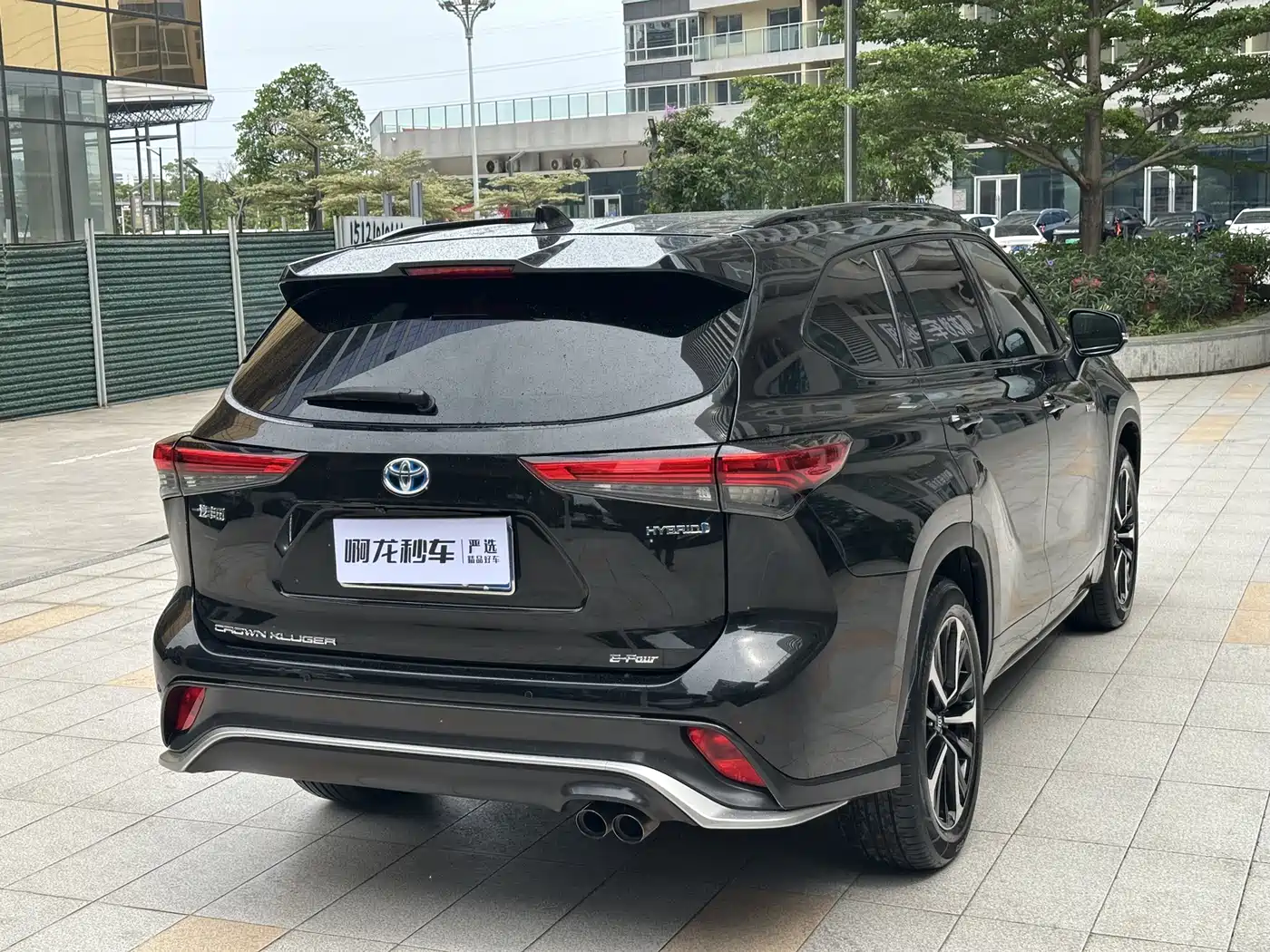 Toyota Crown Kluger 2022 2.5L HEV 4WD Premium Edition фото 5