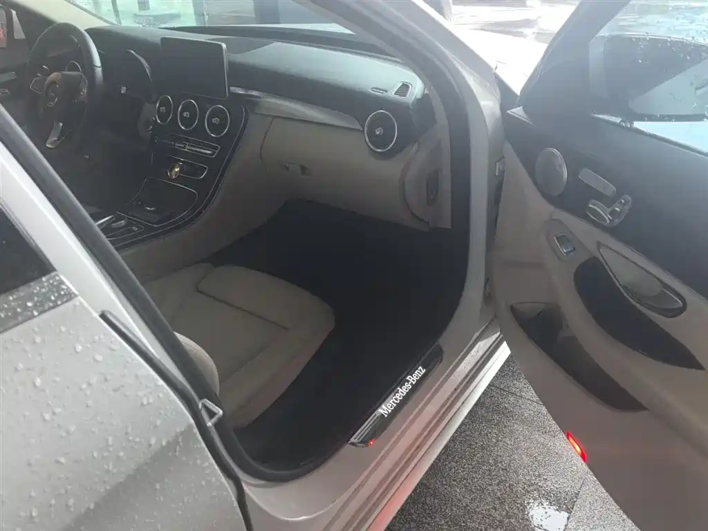 Mercedes-Benz C-Class 2015 C 260 L Sport фото 22