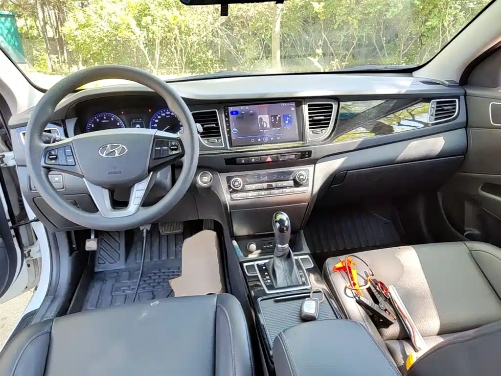 Hyundai Mistra 2014 1.8L Auto Smart GLS фото 10