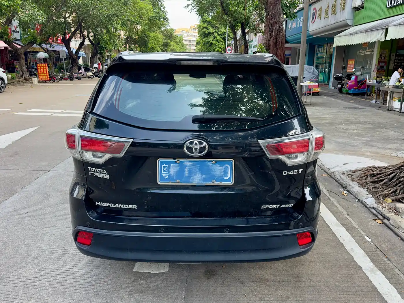 Фото 8 - Toyota Highlander
