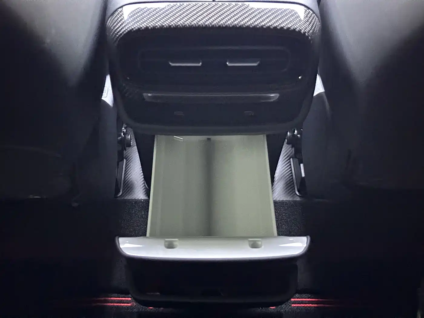 XIAOMI CAR XIAOMI SU7 ULTRA