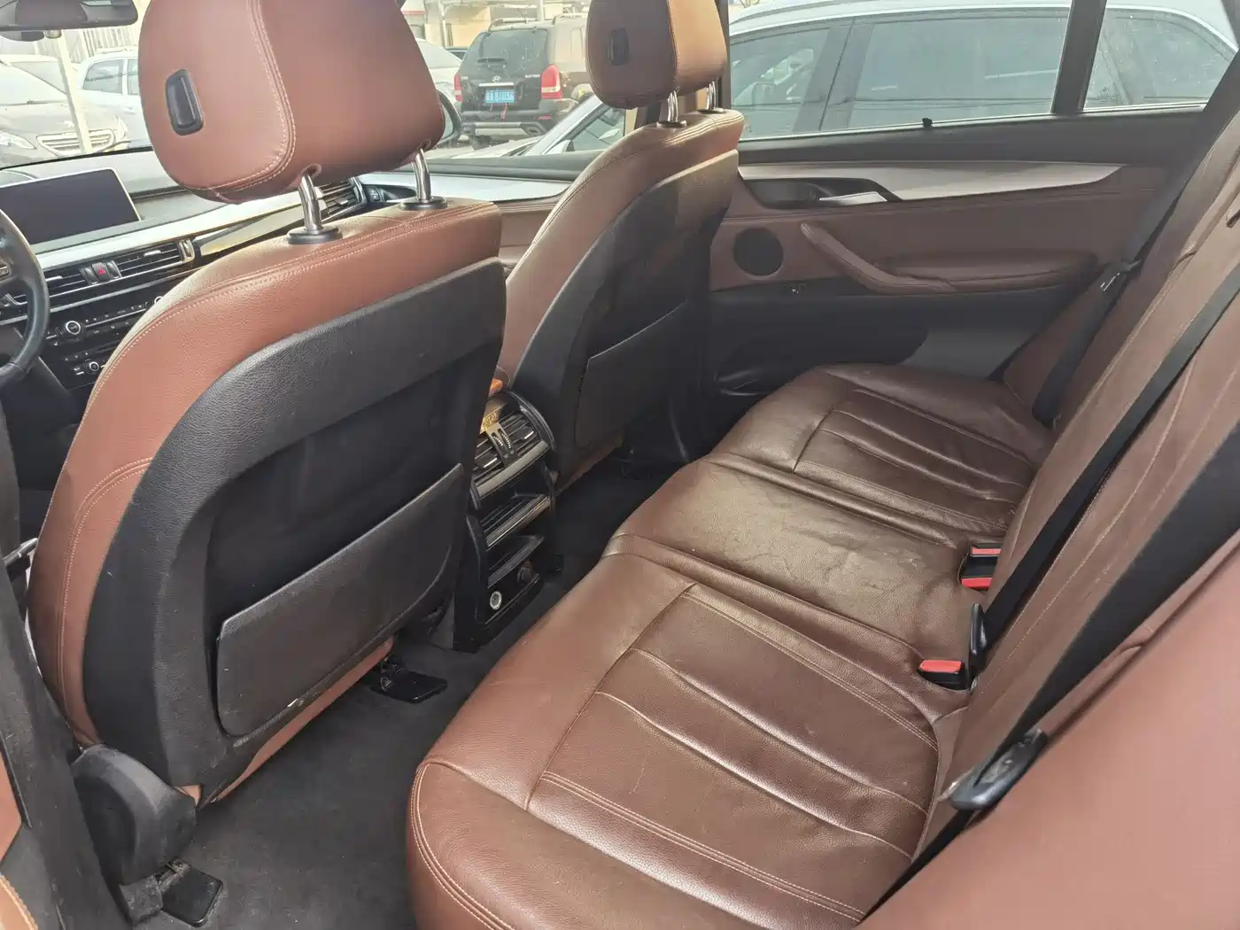BMW X5 (Import) 2018 xDrive35i Elegant Model фото 6