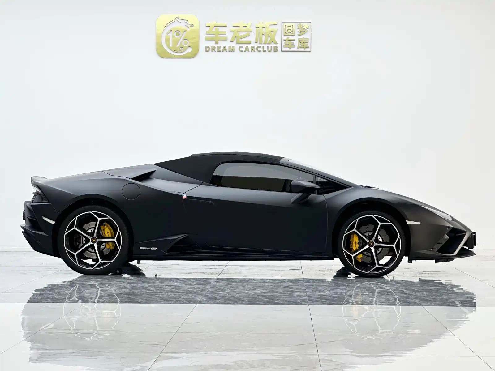 Фото 16 - Lamborghini Huracán