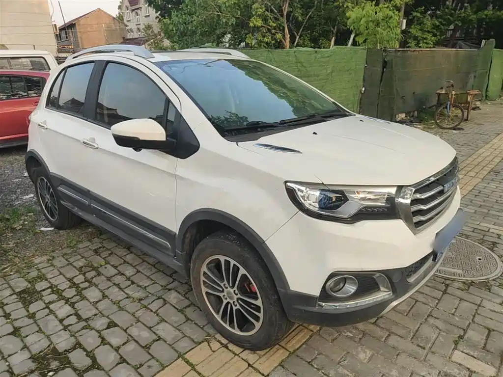 Haval H1 2016 Facelift Blue Label 1.5L AMT Luxury фото 4