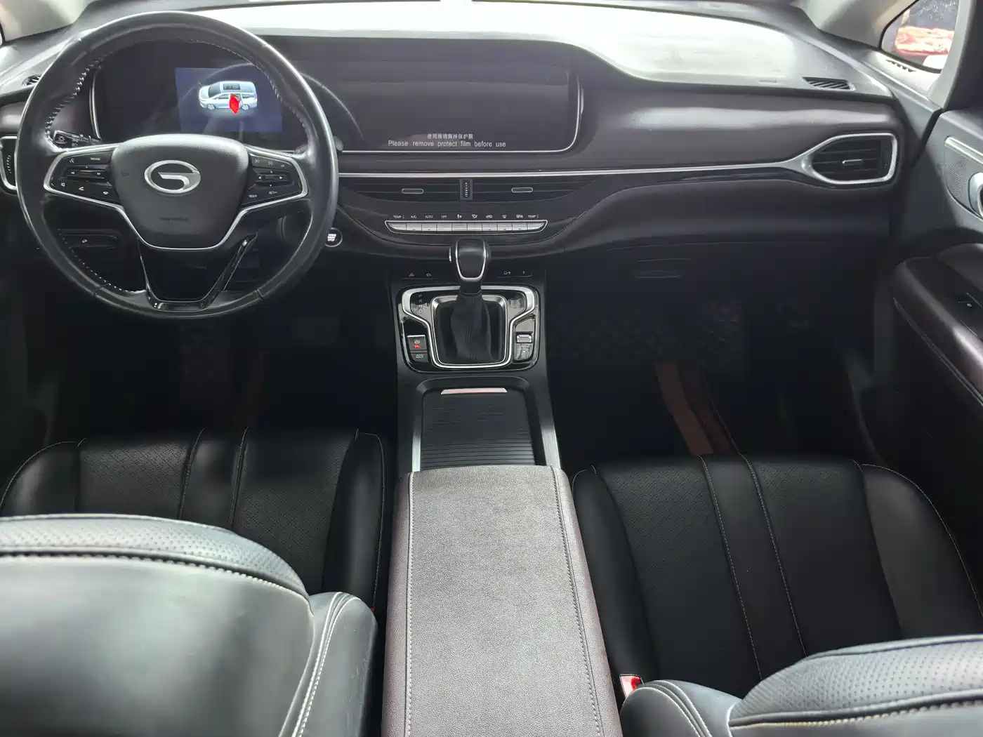 GAC Trumpchi Trumpchi M6 2021 270T DCT Luxury Edition (7-Seater) фото 8