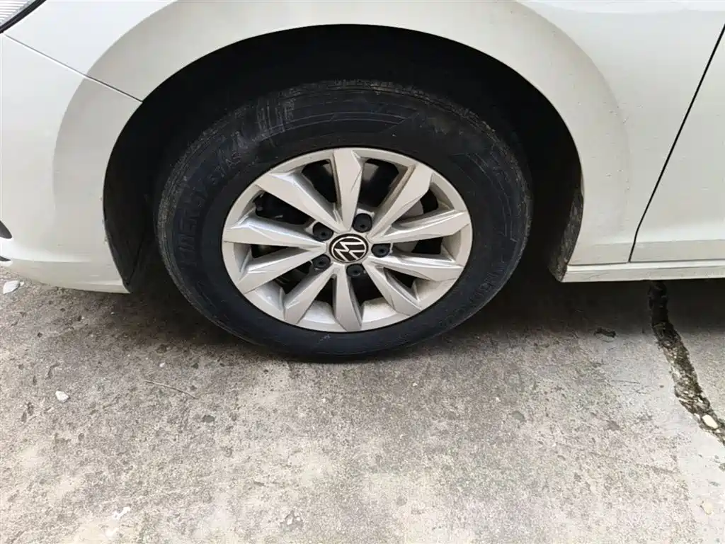 Volkswagen Bora 2023 200TSI DSG Comfort Edition фото 23