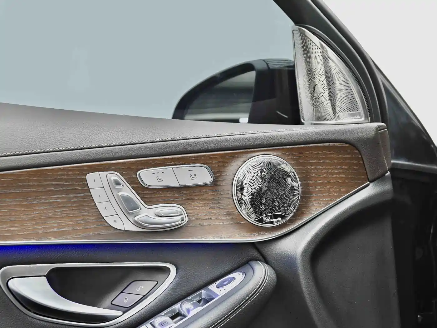 Mercedes-Benz GLC 2022 Model GLC 260 L 4MATIC Luxury Edition фото 14