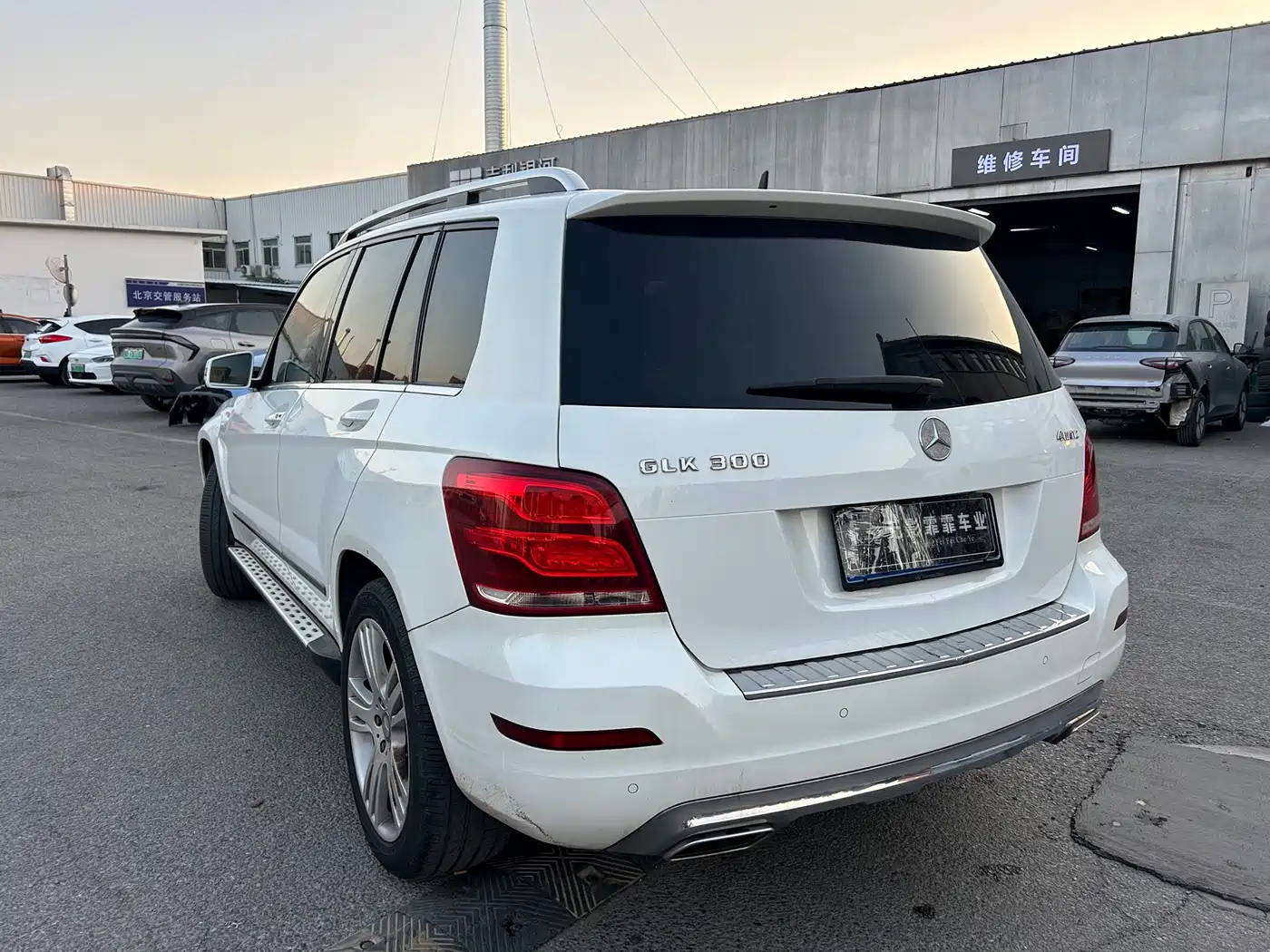 Mercedes-Benz GLK-Class 2013 GLK 300 4MATIC Fashion фото 5