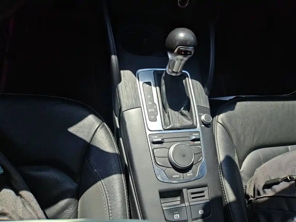 Audi A3 2014 Limousine 35 TFSI Auto Comfort фото 14