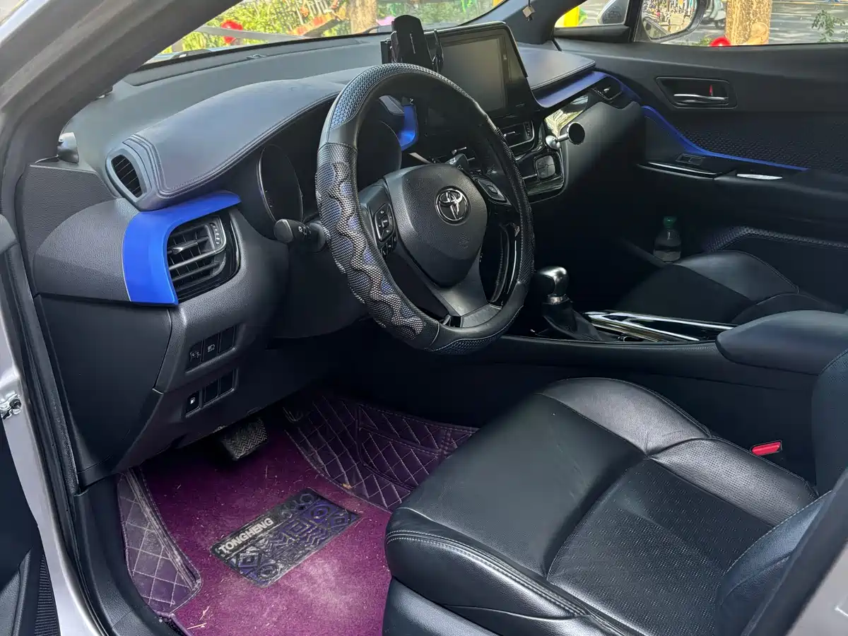 Toyota IZOA 2018 2.0L Speed Edition China VI фото 2