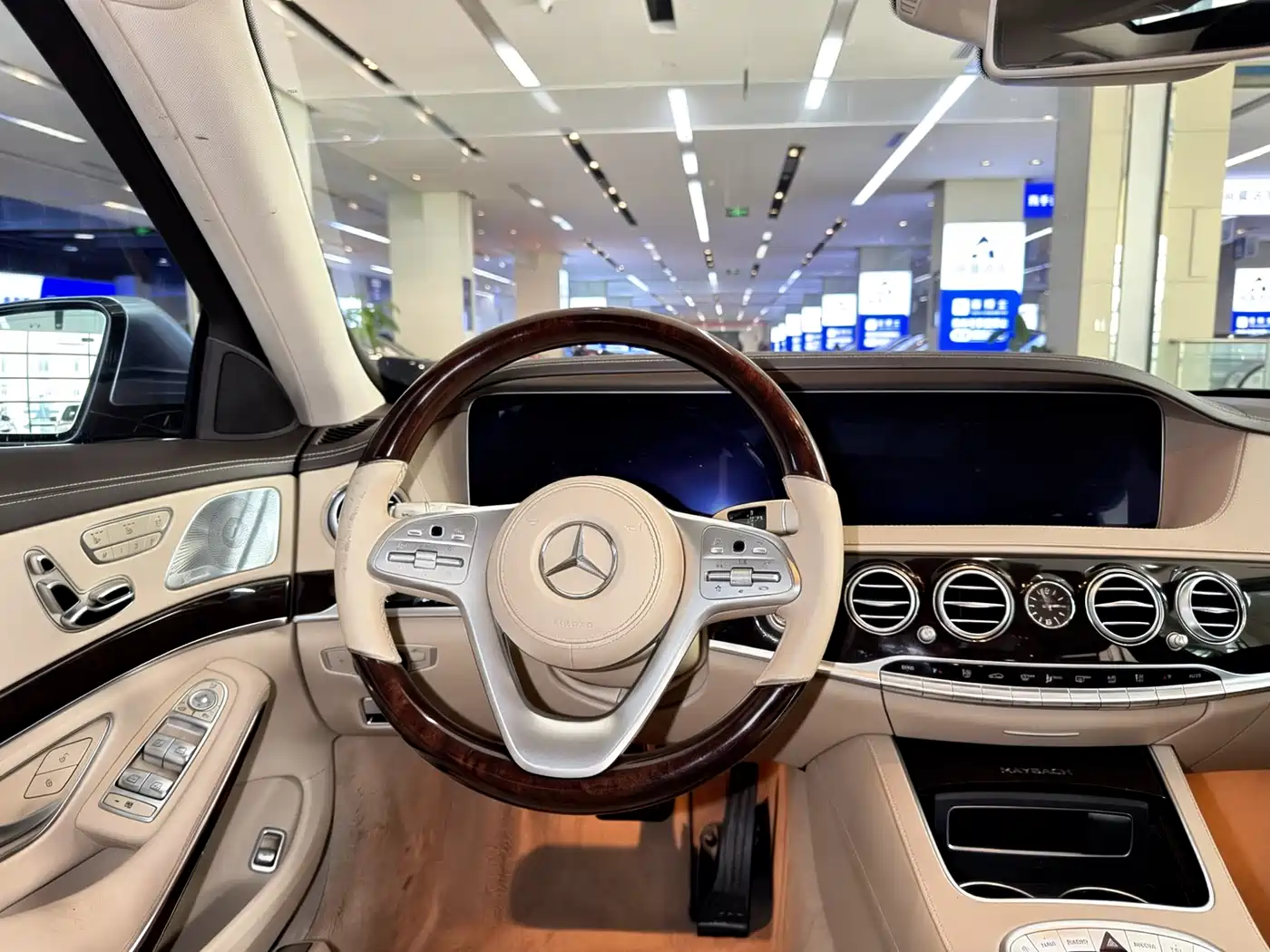 Mercedes-Benz Maybach S-Class 2019 S 450 4MATIC фото 16