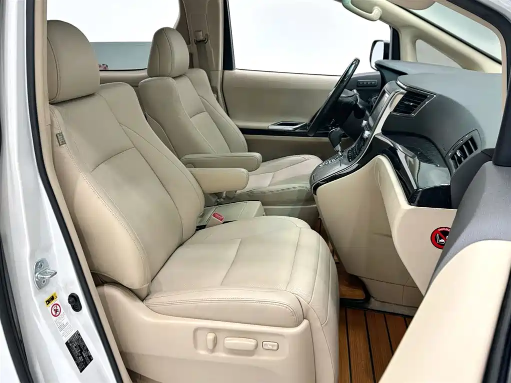 Toyota Alphard 2012 3.5L Luxury Edition фото 9