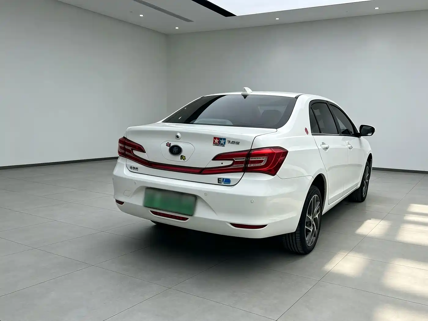 BYD Qin New Energy 2018 2018 Qin EV450 Smart Connection Trend Edition