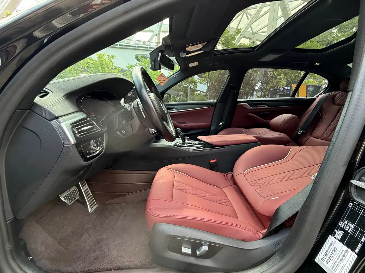 BMW 5 Series 2023 530Li Leading M Sport Package фото 8
