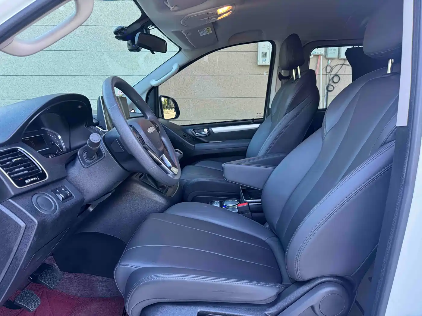 2025 SAIC Maxus Maxus G10