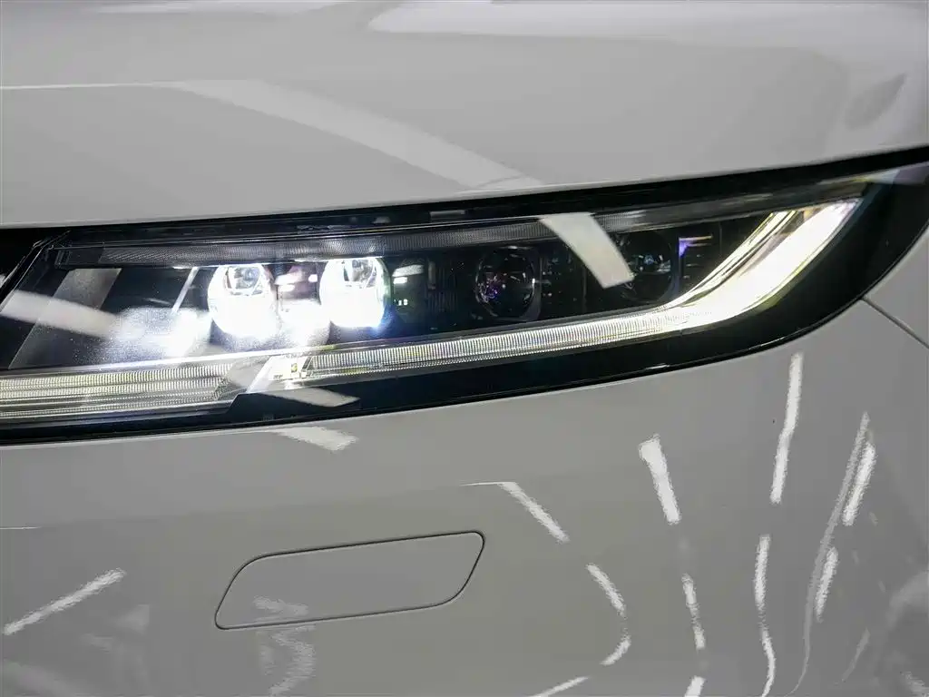 Land Rover Range Rover Sport 2025 400PS Dynamic SE фото 12