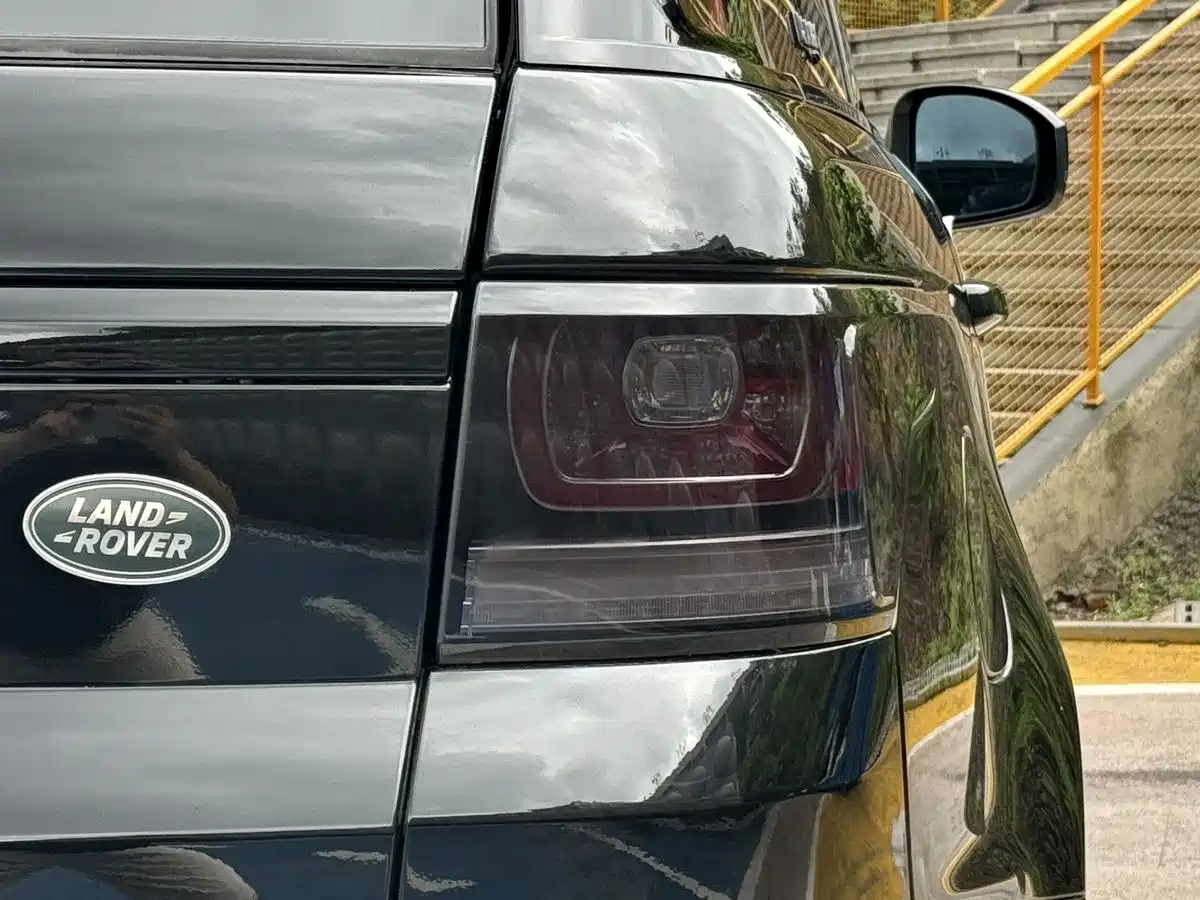 Land Rover Range Rover Sport 2014 3.0 SC V6 HSE DYNAMIC фото 4