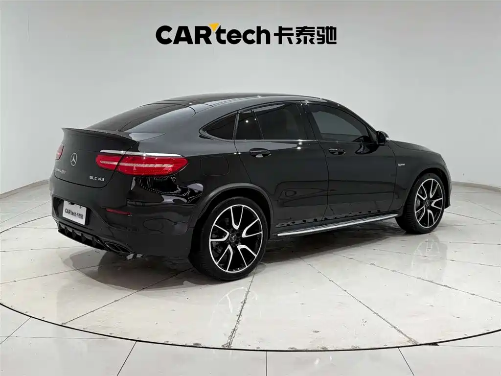 Mercedes-Benz GLC Coupe AMG 2017 AMG GLC 43 4MATIC Coupe SUV фото 11