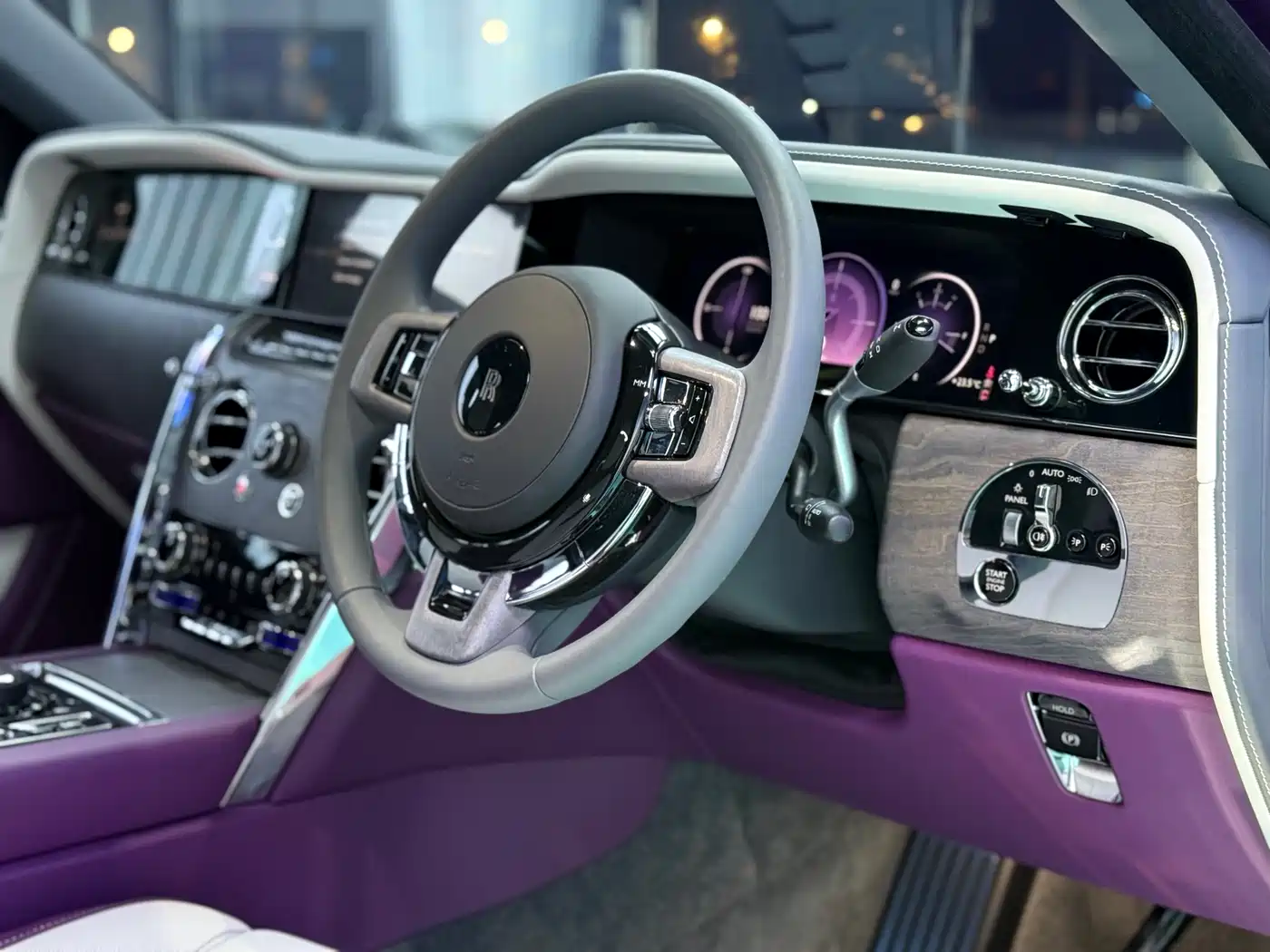 Rolls-Royce Cullinan 2024 4-Seater фото 9