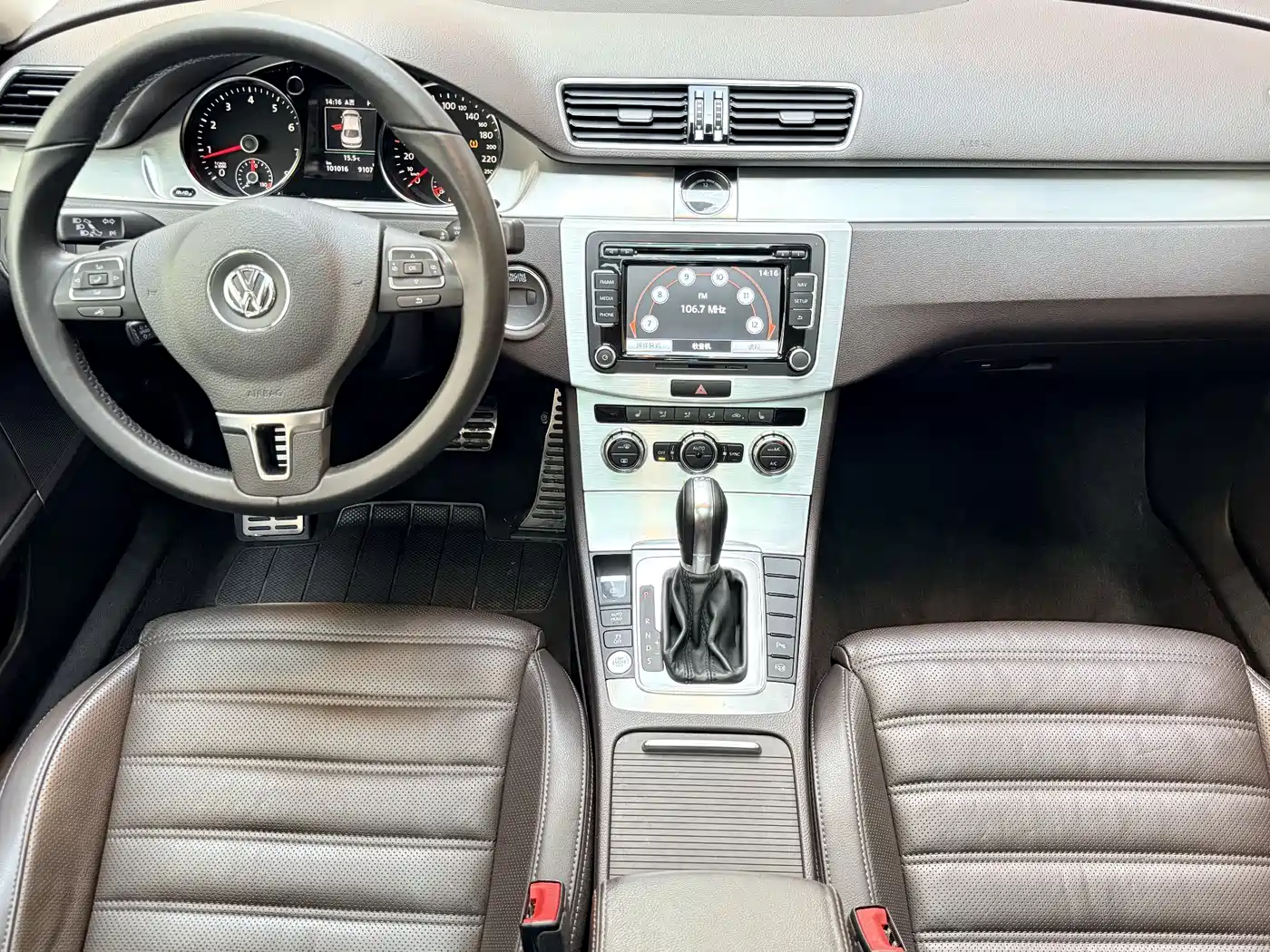 Volkswagen FAW-Volkswagen CC 2016 Model 1.8TSI Luxury фото 6