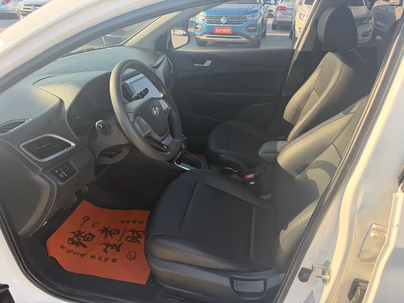 Hyundai Verna 2016 1.4L Automatic Cool Edition GLS фото 6
