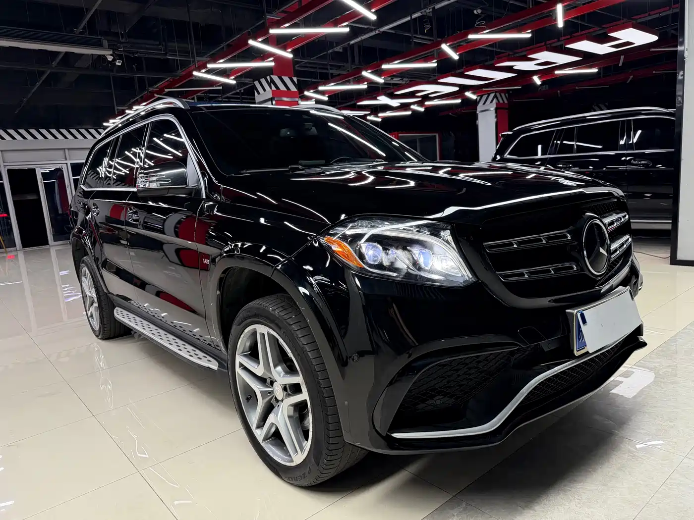 Mercedes-Benz GLS 2017 GLS 400 4MATIC Luxury фото 4